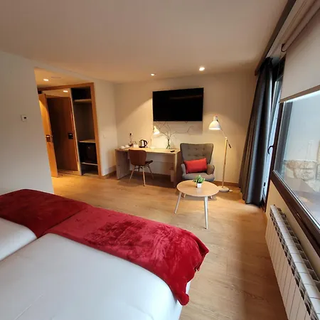 Gasthof La Mira De Gredos Hoyos del Espino