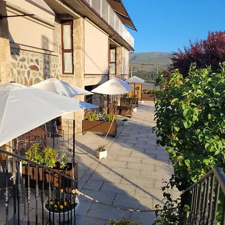 La Mira De Gredos 4* Hoyos del Espino
