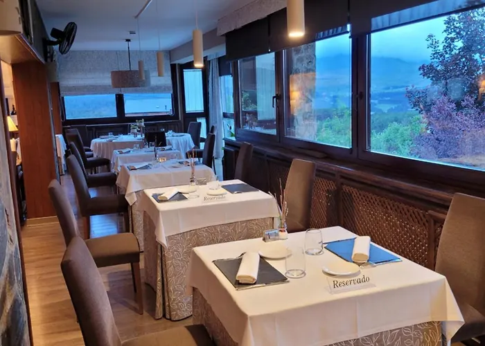 La Mira De Gredos 게스트하우스 4*